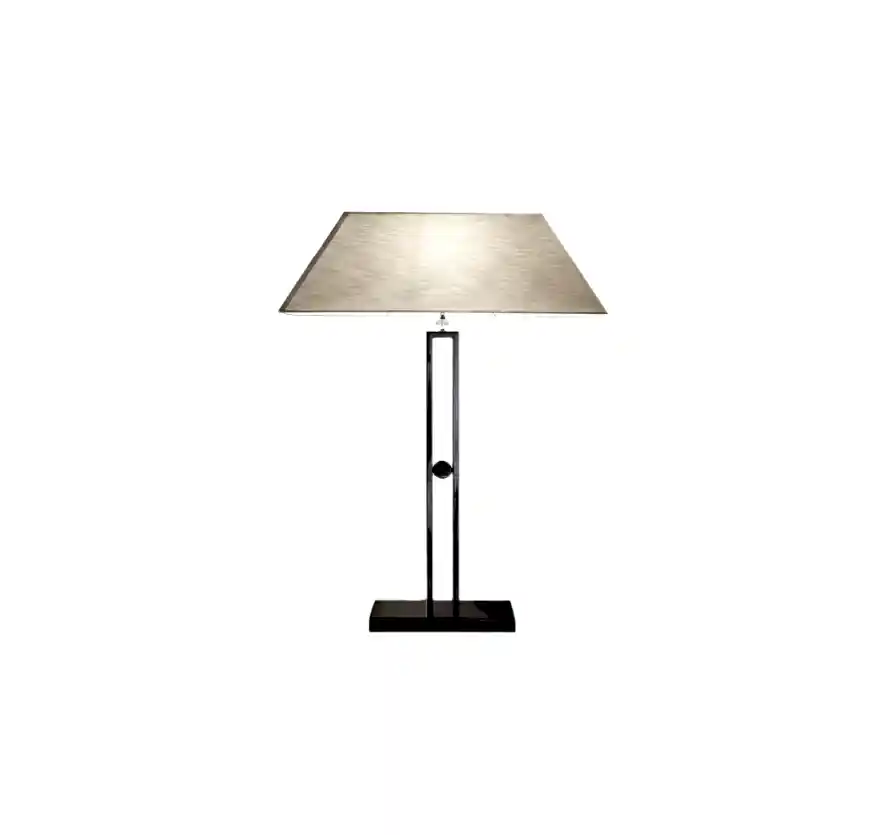 Tullia Masa Lambası